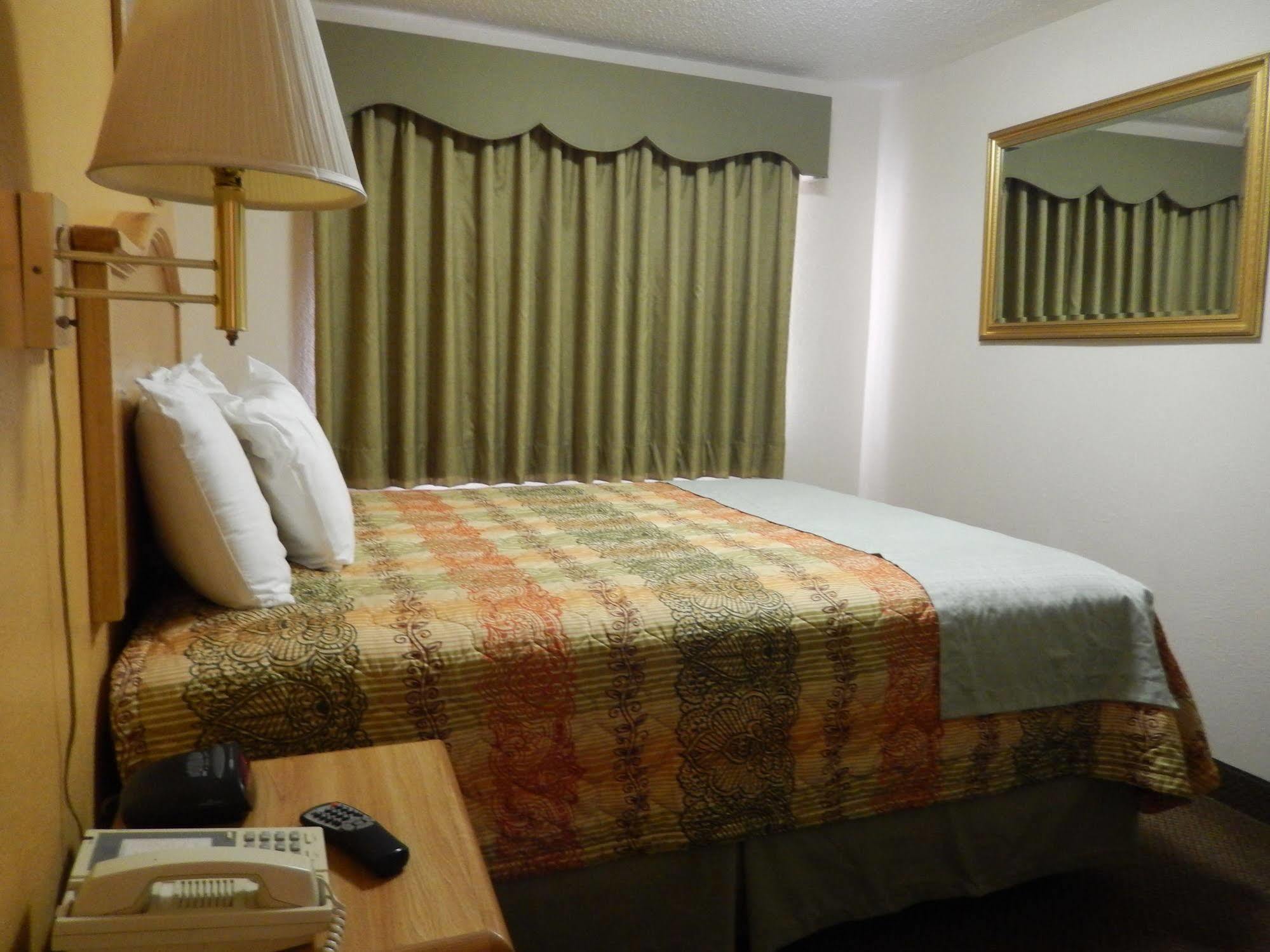 Executive Inn Pearsall المظهر الخارجي الصورة